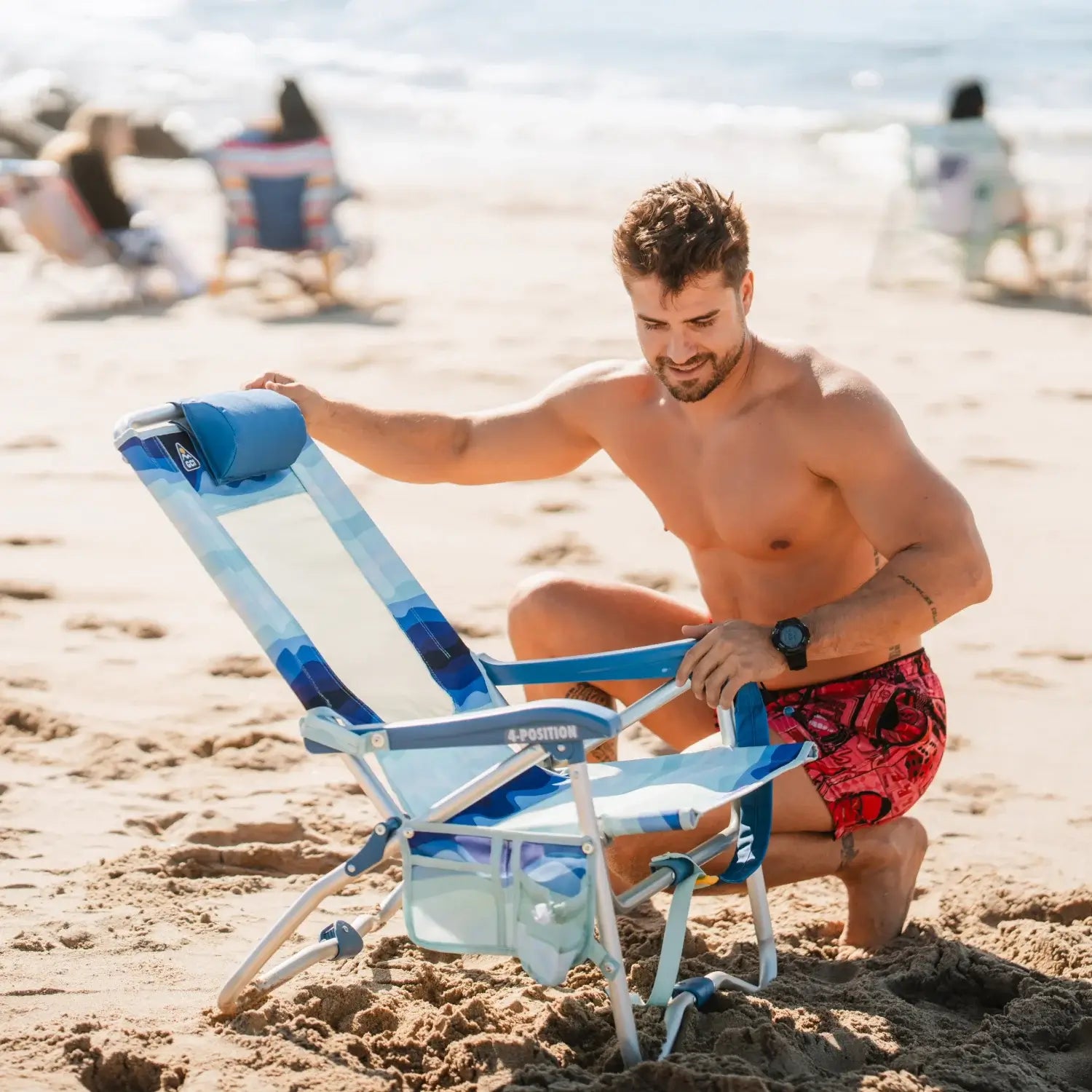 Rust-Resistant Aluminum Bi-Fold Beach Chair - Choice 601 - Low-Profile Reclining Beach Chair with Backpack Straps Detail